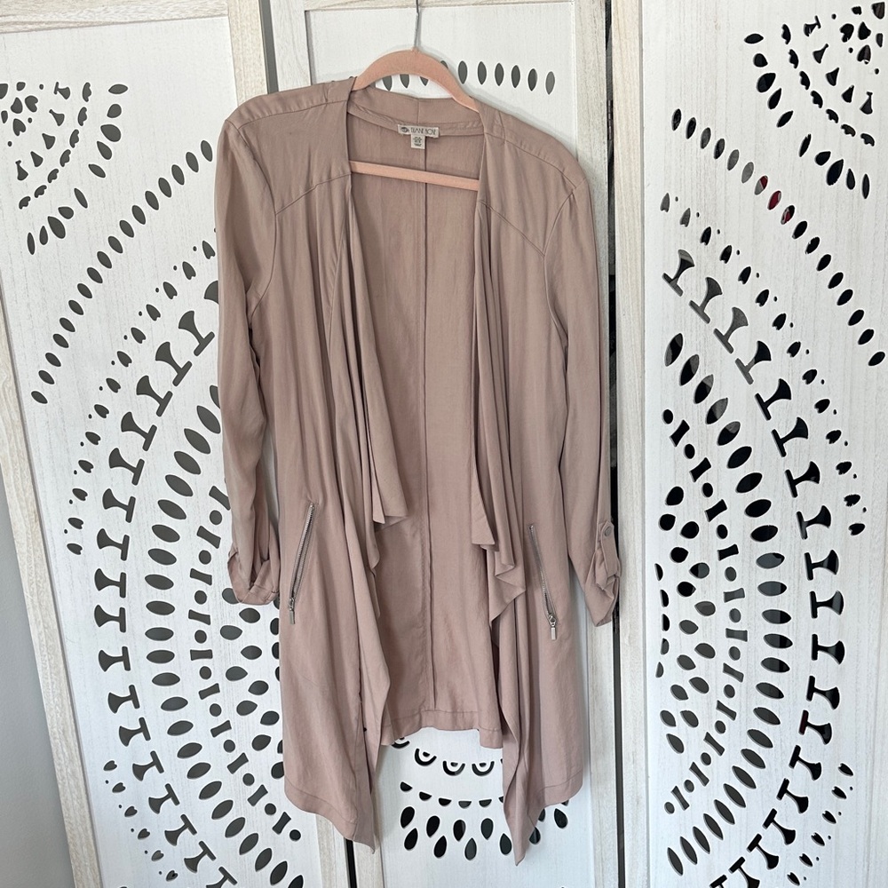 Elegant Tan Women's Cape Jacket